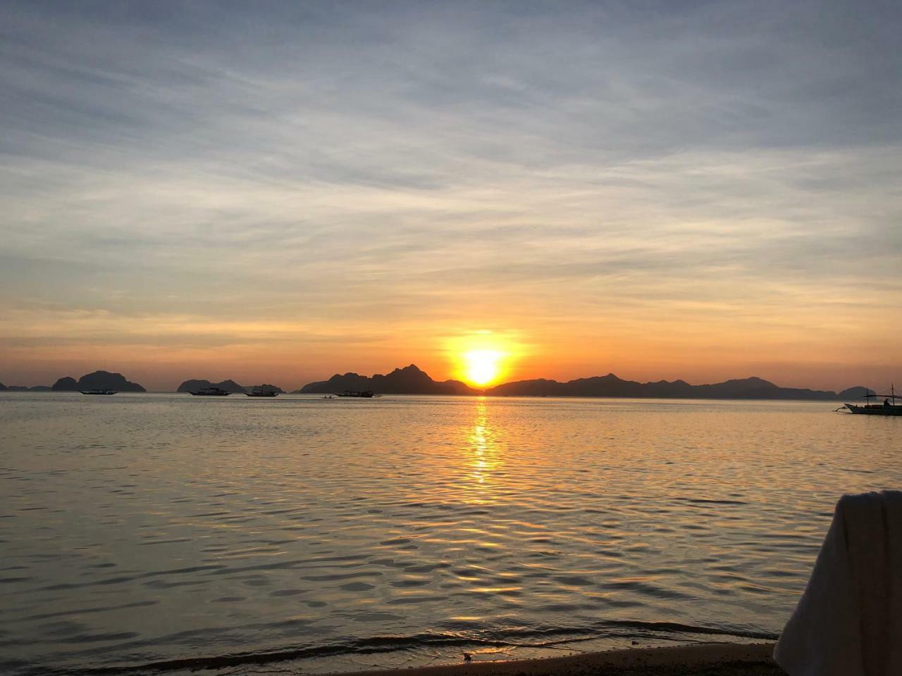 Rl Coastline Inn El Nido Eksteriør billede