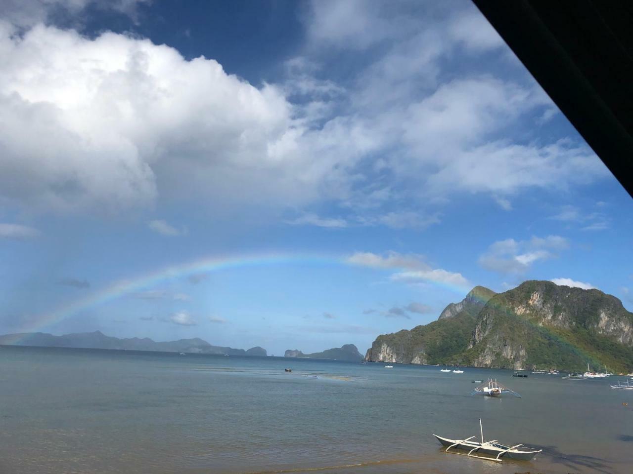 Rl Coastline Inn El Nido Eksteriør billede