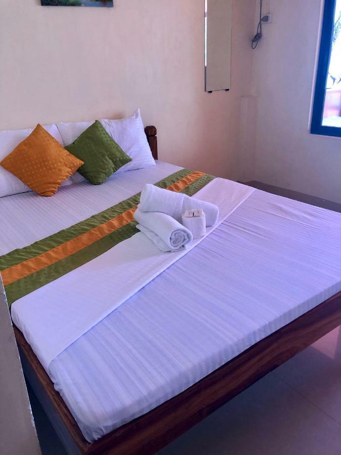 Rl Coastline Inn El Nido Eksteriør billede