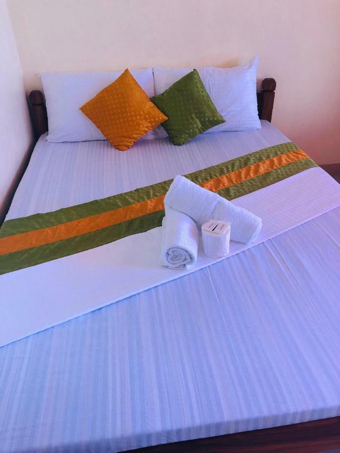 Rl Coastline Inn El Nido Eksteriør billede